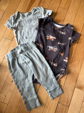 Neutral Green & Brown Baby Outfit Set with Truck Print (3 pieces)